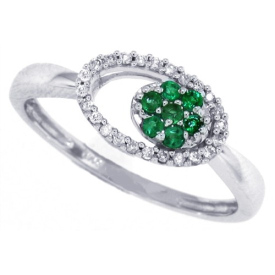 14Kt White Gold, Natural Emerald Diamond Right Hand Ring 