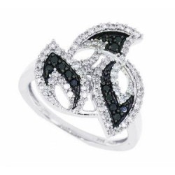 Three Leaf Black and White Diamond Fashion Ring 14Kt Gold