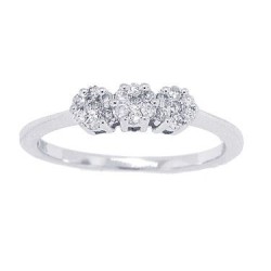 1/2ct Genuine Diamond Cluster Ring in 10Kt White Gold