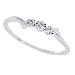 Illusion Set Diamond Three Stone Promise Ring 10Kt Gold 