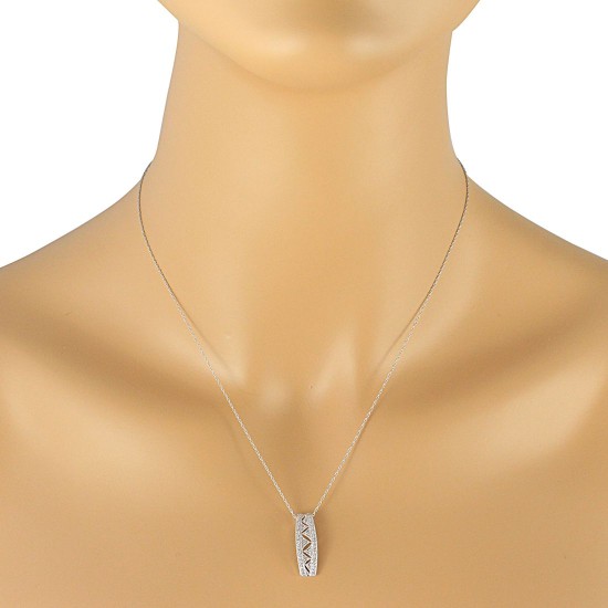 Round Diamond Pendant Necklace 14Kt White Gold 