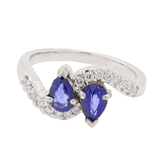 Blue Sapphire and Diamond Ring in 14kt White Gold  