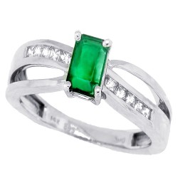 Emerald Cut Emerald Princess Cut Diamond Ring 14Kt White Gold